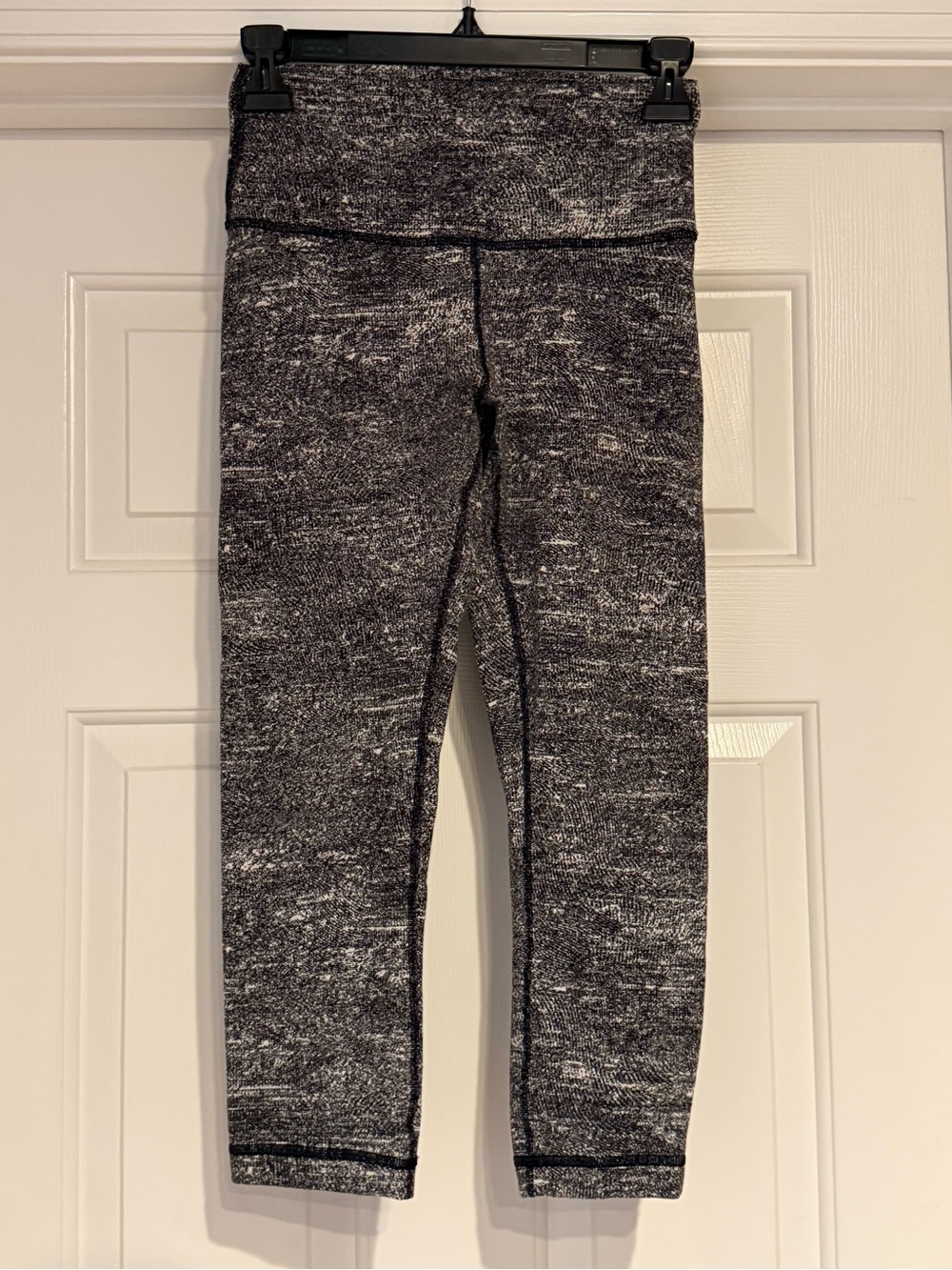 lululemon athletica Black and Gray Capri Leggings